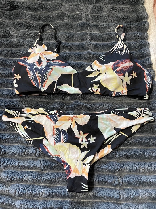 Roxy Other - Roxy Beach Like New Bikini Thong Set Anthracite Praslin Size Med 10 Black Floral